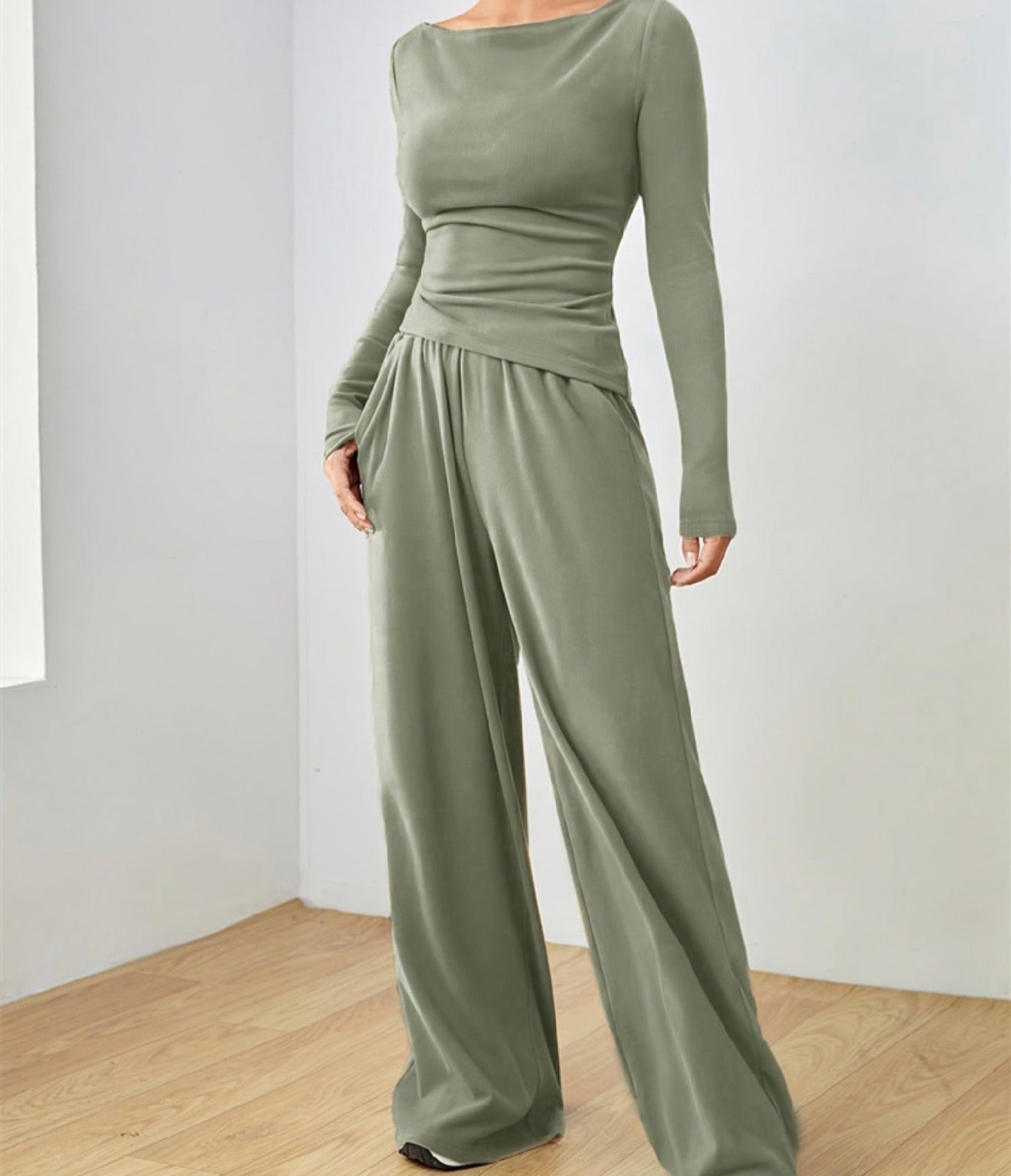 SOFT & FEMININE APPAREL