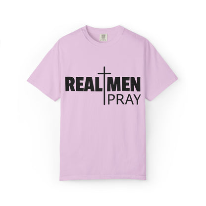 Real Men Pray T-Shirt