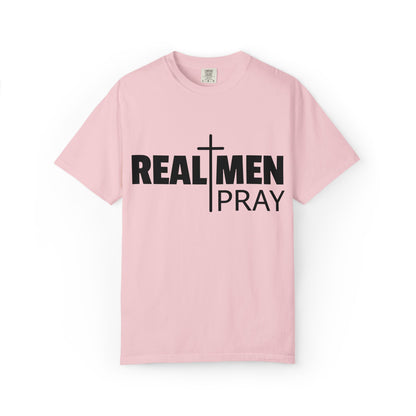Real Men Pray T-Shirt