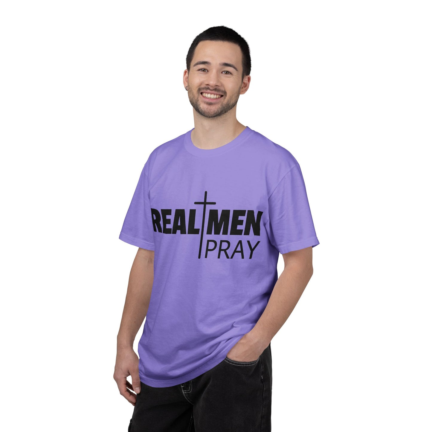 Real Men Pray T-Shirt