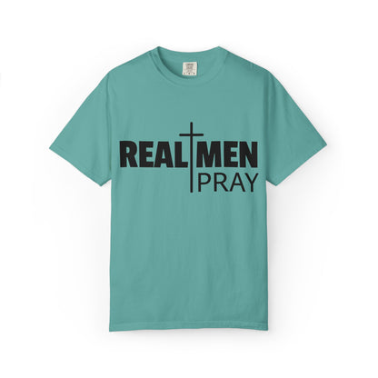 Real Men Pray T-Shirt
