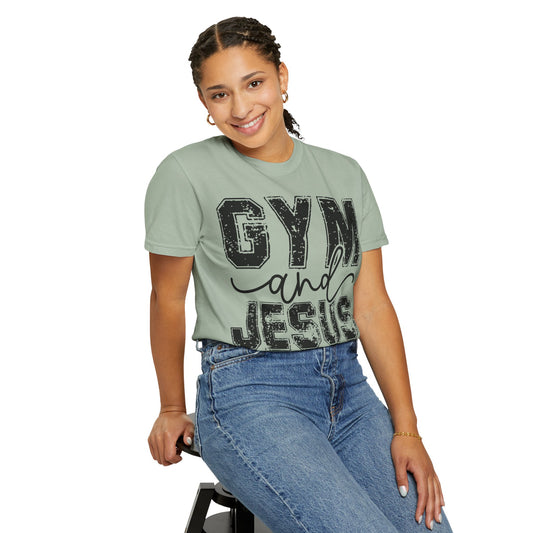 Gym and Jesus T-Shirt – Faith & Fitness Graphic Tee- COMFORT COLORS