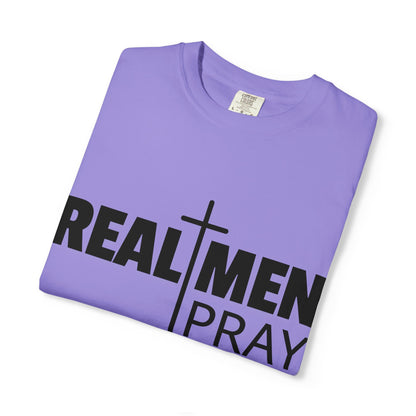 Real Men Pray T-Shirt
