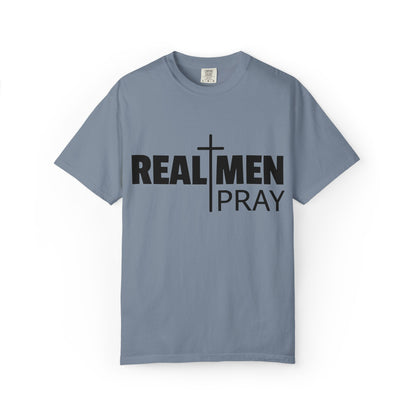 Real Men Pray T-Shirt